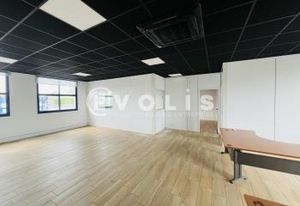Locaux d'activité à vendre Croissy-Beaubourg - A4 et Francilienne N104
