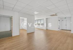 Location bureaux Cachan - Proche RER B, métro et autoroute