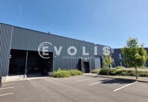 Bâtiment semi-indépendant à vendre Lisses - Proche A6 et N104