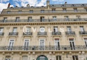 Bureaux modernes Paris 8 - Gare Saint-Lazare - Métro Saint-Augustin