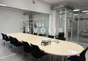 Location bureaux Paris 19 - Proche métro Mairie de Clichy