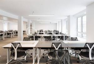 Bureaux à louer Paris 9 - Métro Cadet - Bus Square Montholon