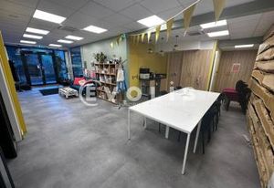 Location bureaux Paris 11 - Proche métro Père Lachaise et Philippe Auguste