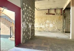 Vente bureaux Lyon 4 - Proche métro Hénon et bus