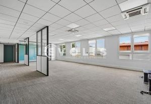 Location bureaux Arcueil 94 - Proche RER Laplace et bus