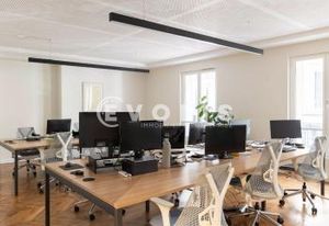 Bureaux privatifs opérés Paris 1 - Quartier Pyramides - Métro Tuileries