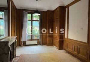 Location bureaux Paris 14 - Proche métro Alésia et commerces