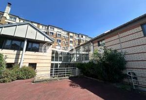 Vente bureaux Cachan - RER B et futur Grand Paris Express