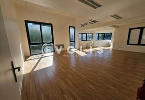 Bureaux à louer Châtenay-Malabry - Proche RER B Robinson