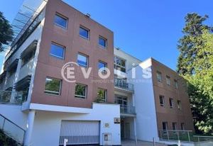 Bureaux à louer Écully - Proche zone commerciale et grands axes
