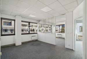 Location bureaux Châtillon - Proche tram T6, bus et gare SNCF