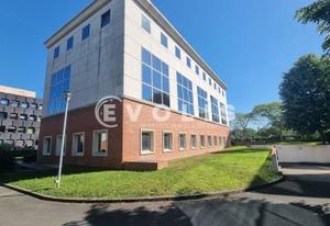 Bureaux à louer Chevilly-Larue - Proche A6/A86 et bus
