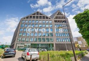 Bureaux à louer Ivry-sur-Seine - Proximité RER C et autoroutes
