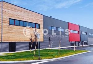 Location local d'activité Louvres - Proche A1/A104 et Roissy-CDG