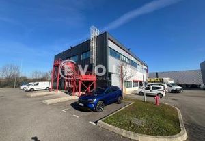 Location bureaux Meyzieu - Tram T3, bus et autoroute A432