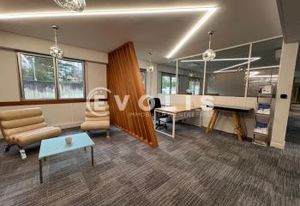 Bureaux à vendre Écully - Parc tertiaire sécurisé, proche métro et axes routiers
