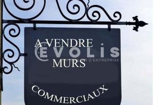 Murs occupés boutique Paris 20ème - Métro Pelleport