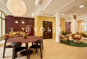 Coworking Paris 8 - Élégance et fonctionnalité - Accès 24/7