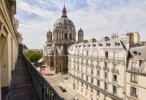 Coworking Paris 8 - Élégance et fonctionnalité - Accès 24/7
