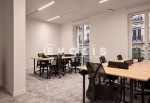 Bureaux haussmanniens Paris 8 - Métro Miromesnil - RER Saint-Lazare