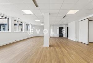 Bureaux à louer Levallois-Perret - Proximité transports et périphérique