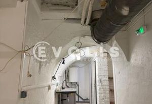 Vente local sous-sol Paris 11 - Quartier vivant