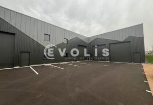 Local d'activité à louer Saint-Étienne-la-Varenne - Proche A6