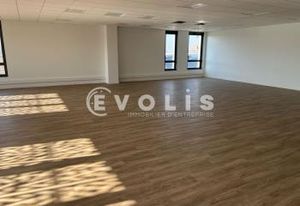 Location bureaux Vaulx-Milieu - Proche autoroute A43 et E711