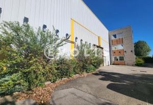 Location locaux d'activité Vaulx-en-Velin - Proche A42