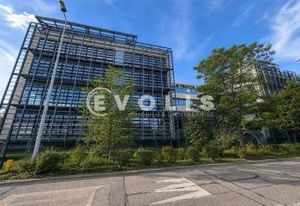 Location bureaux Caluire-et-Cuire - Proche bus et rocade