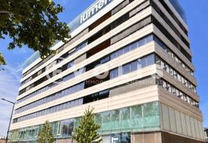 Bureaux clés en main Lyon 2 - Confluence - Tram T2