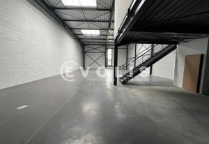 Location local d'activité Saint-Priest - Mezzanine 40 m²