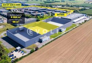Location local d'activité Saint-Priest - 11 m de hauteur - A43