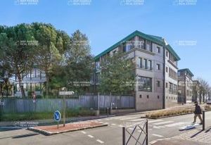 Vente bureaux Antony - Proche RER B et Parc de Sceaux