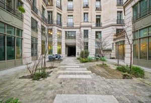 Bureaux à louer Paris 9 près Saint-Lazare