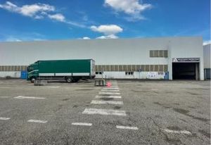Location local d'activité Meyzieu - Proche aéroport Lyon-Saint-Exupéry