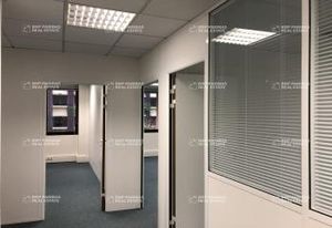 Location bureaux Valbonne - Sophia Antipolis proche A8 et transports