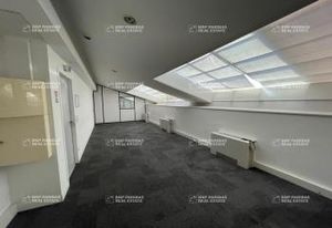 Location bureaux Marseille 1 - Proximité Gare St Charles, Métro et A7