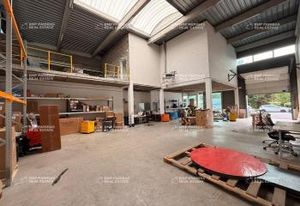 Location local activité Valenton (94) - Proximité transports