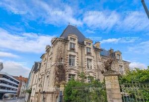 Location bureaux Rennes centre - Hôtel particulier de prestige