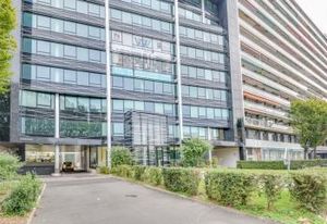 Location bureaux Boulogne-Billancourt - Face à la Seine, proche métro et tramway