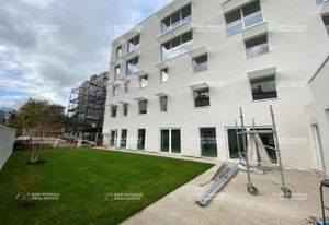 Location bureaux Cachan - Pied RER B et métro ligne 15