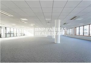 Location bureaux Noisy-le-Grand - Proche RER A et centre commercial