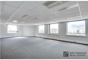 Location bureaux Montigny-le-Bretonneux - Proche gare et commerces