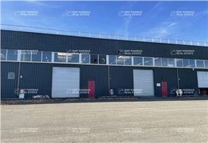 Lots d'activité et bureaux à louer Coignières - Proche autoroutes
