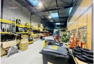 Local d'activité à vendre Chaponost - Proche grands axes et commerces