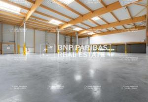 Location activité/entrepôt - 1722 m²