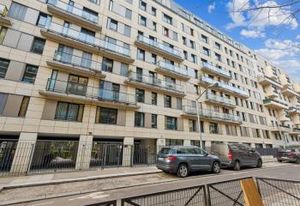Location bureau Paris 15 - Proche métro Dupleix et RER Bir Hakeim