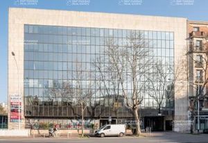 Location bureaux Montrouge - Nationale 20, proche Porte d'Orléans
