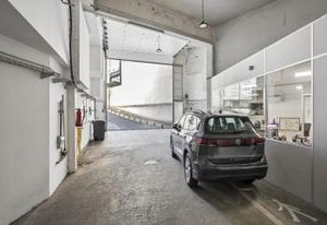 Location locaux activités Paris 12 - Proche transports